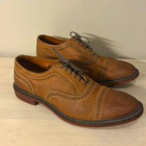 Allen Edmonds size 10D leather Strandmok in beautiful camel brown